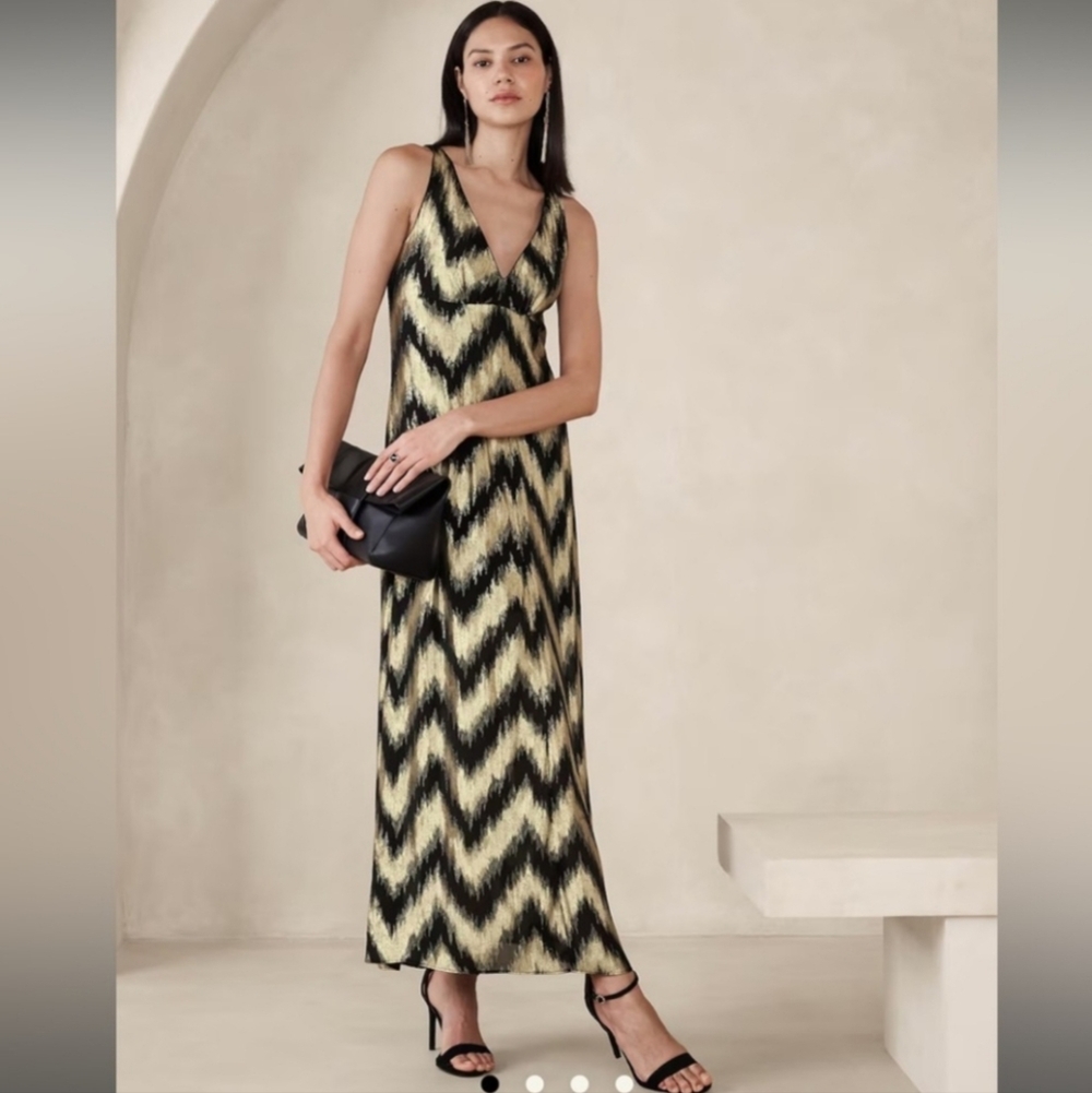 Banana Republic Black And Gold Lurex Chevron Maxi Dress NWT 2